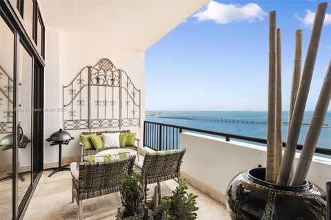 1581 Brickell Ave, Miami, FL 33129