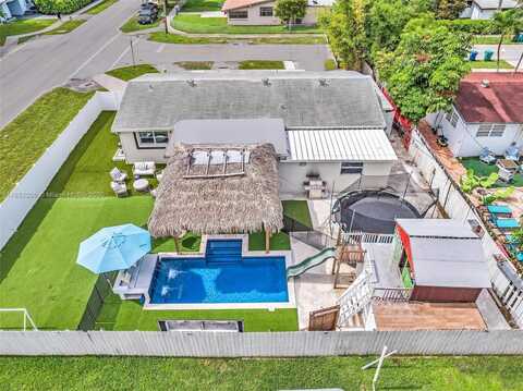 2575 NE 214th St, Miami, FL 33180
