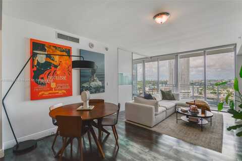 92 SW 3rd St, Miami, FL 33130