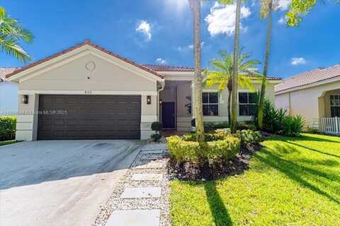 830 Lavender Cir, Weston, FL 33327