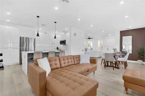 27345 SW 142nd Ave, Homestead, FL 33032