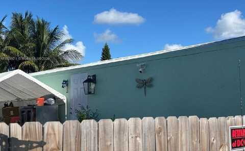 451 SE 8th St, Homestead, FL 33030