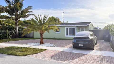1400 N 70th Way, Hollywood, FL 33024