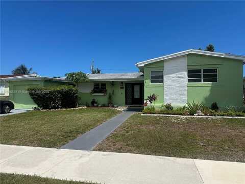 9390 Dominican Dr, Cutler Bay, FL 33189