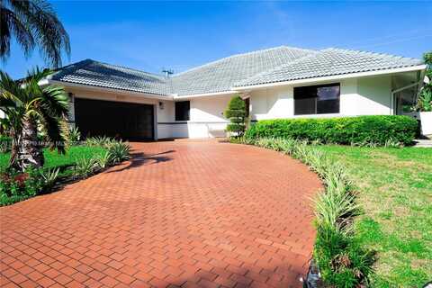 3950 NW 73rd Ave, Lauderhill, FL 33319