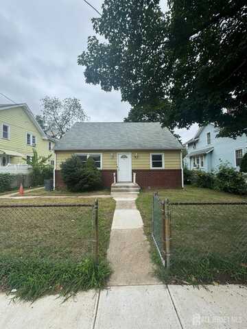 104 Parkway Avenue, Ewing, NJ 08618