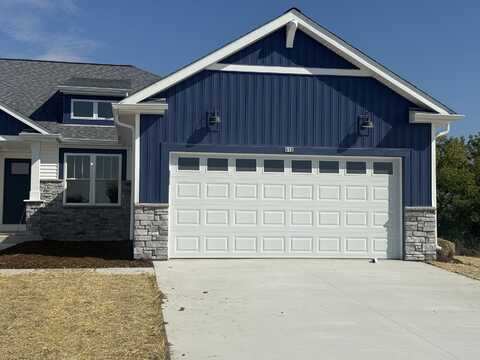512 Golf Dr, Jefferson, WI 53549