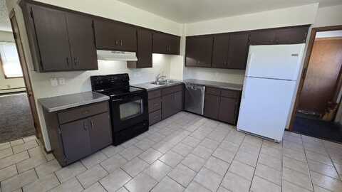 331 Heather Ln, Fredonia, WI 53021
