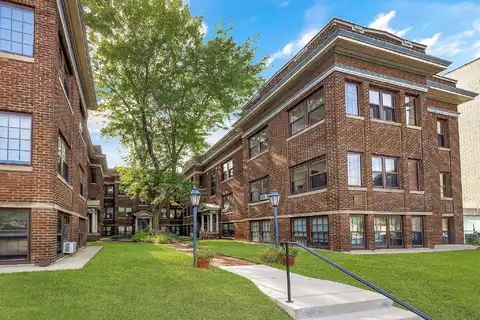 2537 N Downer Ave, Milwaukee, WI 53211