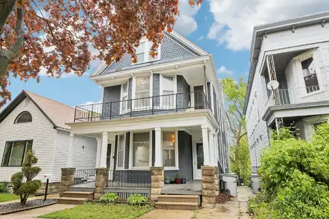 310 E Smith St, Milwaukee, WI 53207