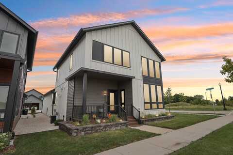 4238 E Lake Vista Blvd, Oak Creek, WI 53154