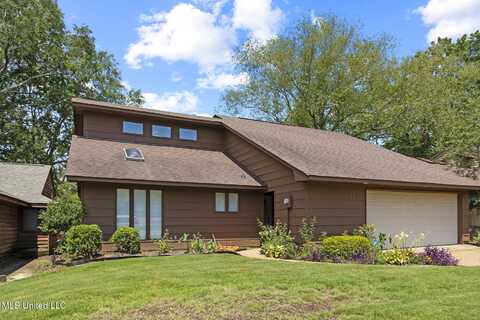 586 S Deerfield Drive, Canton, MS 39046
