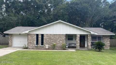 9205 Warbler Avenue, Ocean Springs, MS 39564