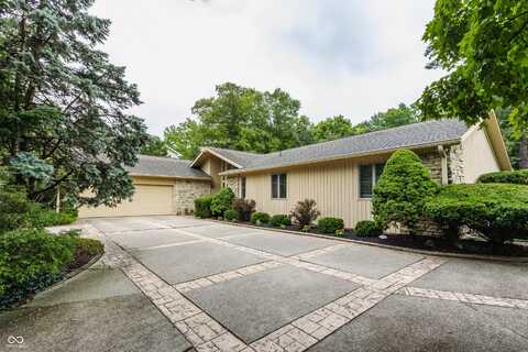 3674 E Carmel Drive, Carmel, IN 46033