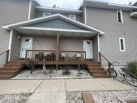 3946 Sherwood Forest, Traverse City, MI 49686