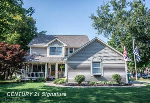 743 River, Flushing, MI 48433