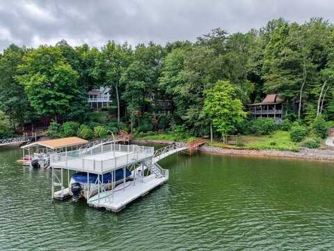 1295 Laurel Lane, HIAWASSEE, GA 30546