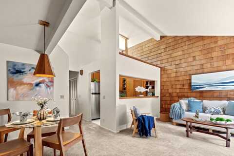 461 Dela Vina AVE 209, MONTEREY, CA 93940