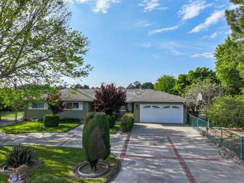 1355 King George CT, SAN MARTIN, CA 95046