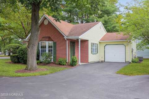 7 Morden Close, Freehold, NJ 07728