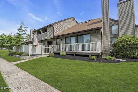 18 Cotswold Circle, Ocean Twp, NJ 07712