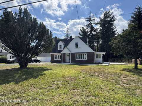 118 State Route 34, Holmdel, NJ 07733