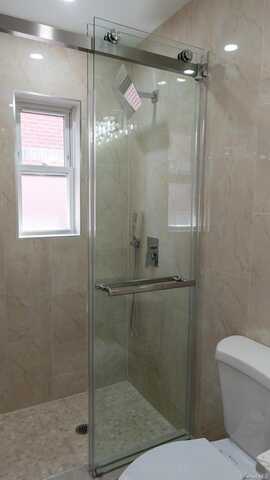 65-15 Yellowstone Blvd, Forest Hills, NY 11375