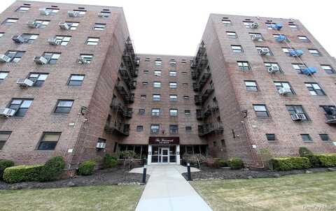 87-50 204 Street, Hollis, NY 11423