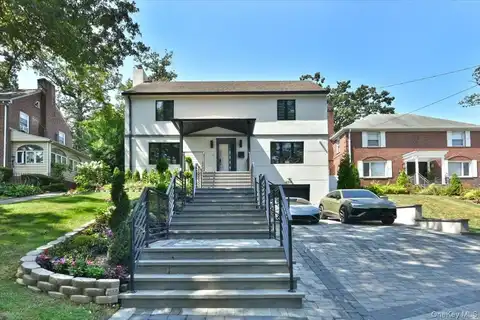 8714 Santiago Street, New York, NY 11423