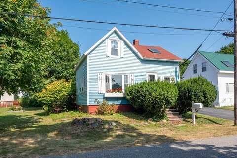 10 Spruce Street, Rockland, ME 04841