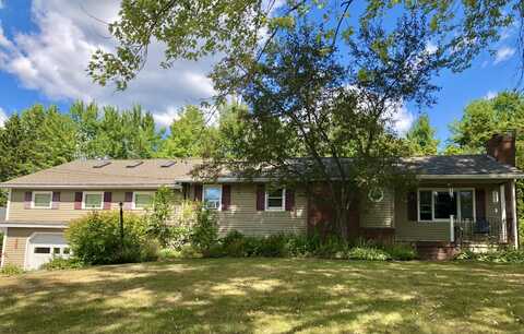 42 Birchwood Boulevard, Brewer, ME 04412