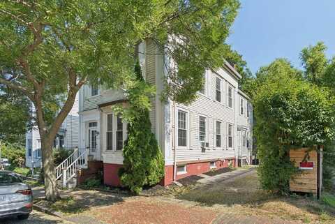 92 Pleasant Street, Portland, ME 04101