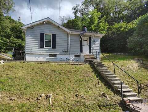820 Boissevain Rd, BOISSEVAIN, VA 24606