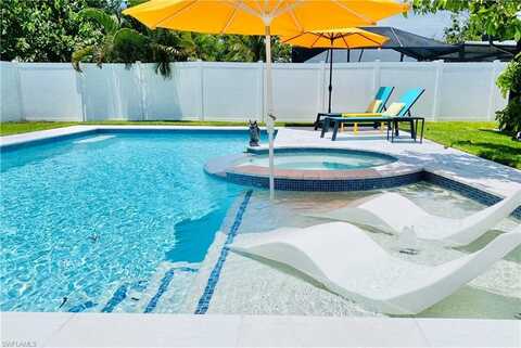 564 107th, NAPLES, FL 34108