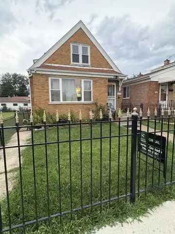 1250 W 115th Street, Chicago, IL 60643