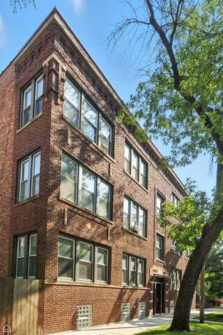 1626 W Highland Avenue, Chicago, IL 60660