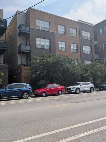 2923 N Clybourn Avenue, Chicago, IL 60618