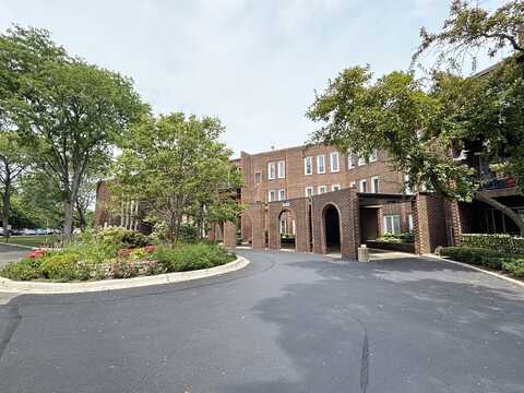1430 Sandstone Drive, Wheeling, IL 60090