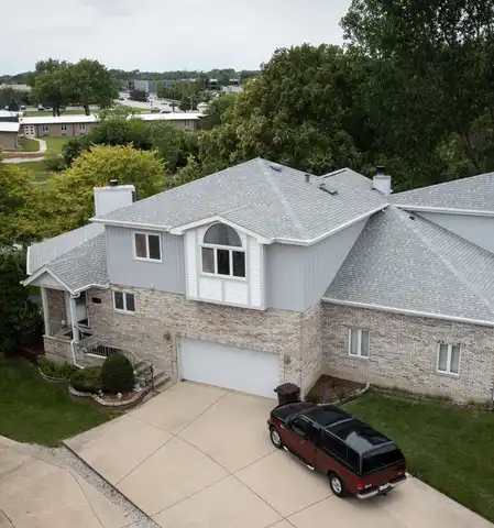 6954 Kingston Court, Tinley Park, IL 60477