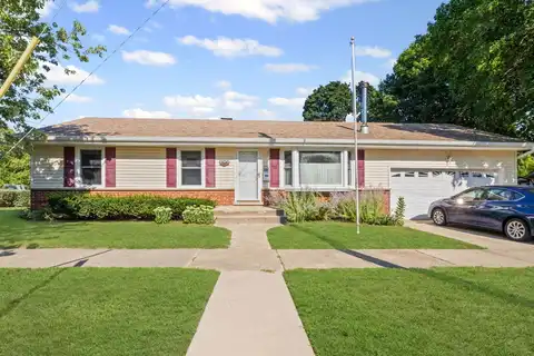 535 E Maple Avenue, Mundelein, IL 60060