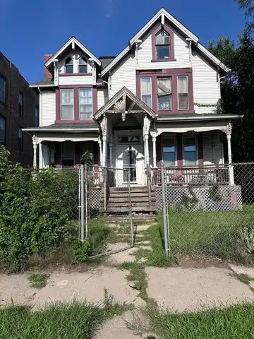 6500 S Yale Avenue, Chicago, IL 60621