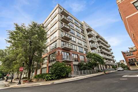 1000 N Kingsbury Street, Chicago, IL 60610