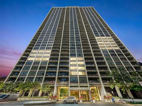 1560 N Sandburg Terrace, Chicago, IL 60610