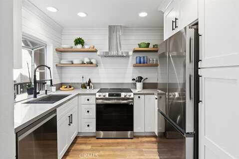 12 Corniche Drive, Dana Point, CA 92629