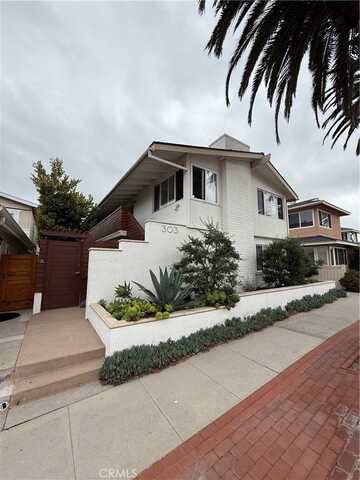 303 Marguerite Avenue, Corona del Mar, CA 92625
