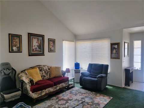 15750 Fiddleleaf Road, Fontana, CA 92337