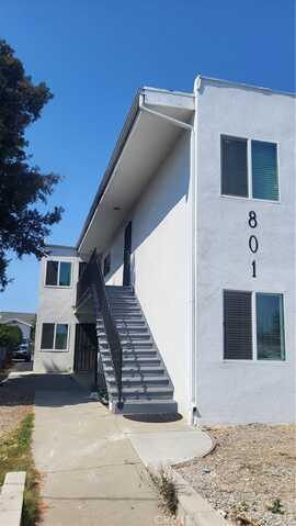 801 W F Street, Wilmington, CA 90744