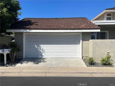 7 Woodland Drive, Irvine, CA 92604