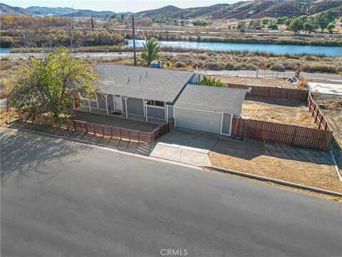 17501 Bromley Avenue, Lake Elsinore, CA 92530