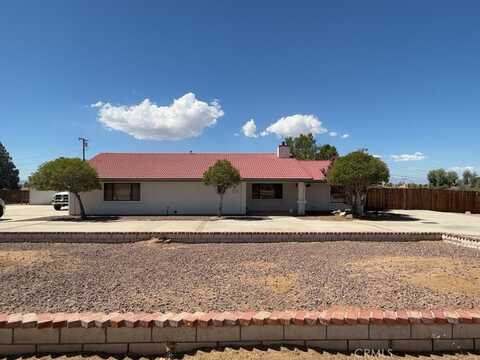 15370 Tacony Road, Apple Valley, CA 92307